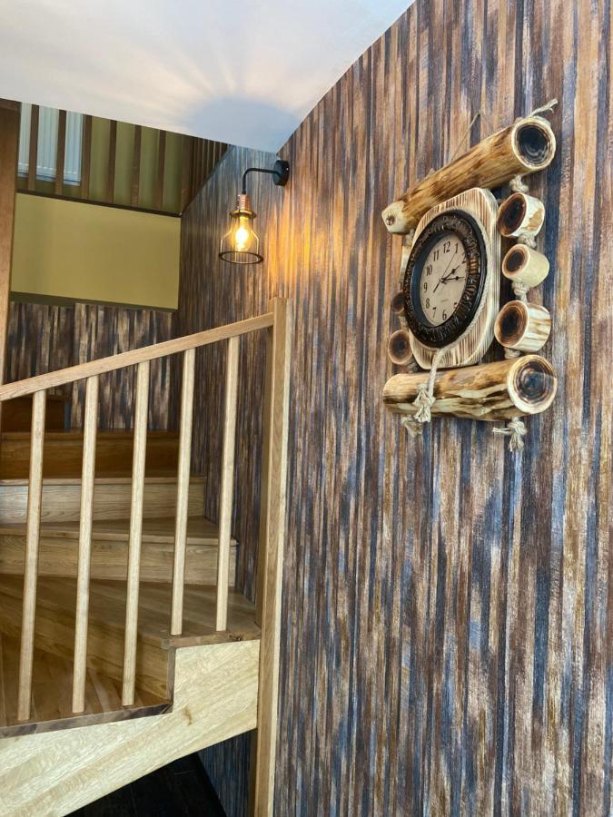 Casa Ankeli Bed and Breakfast Buşteni Buitenkant foto