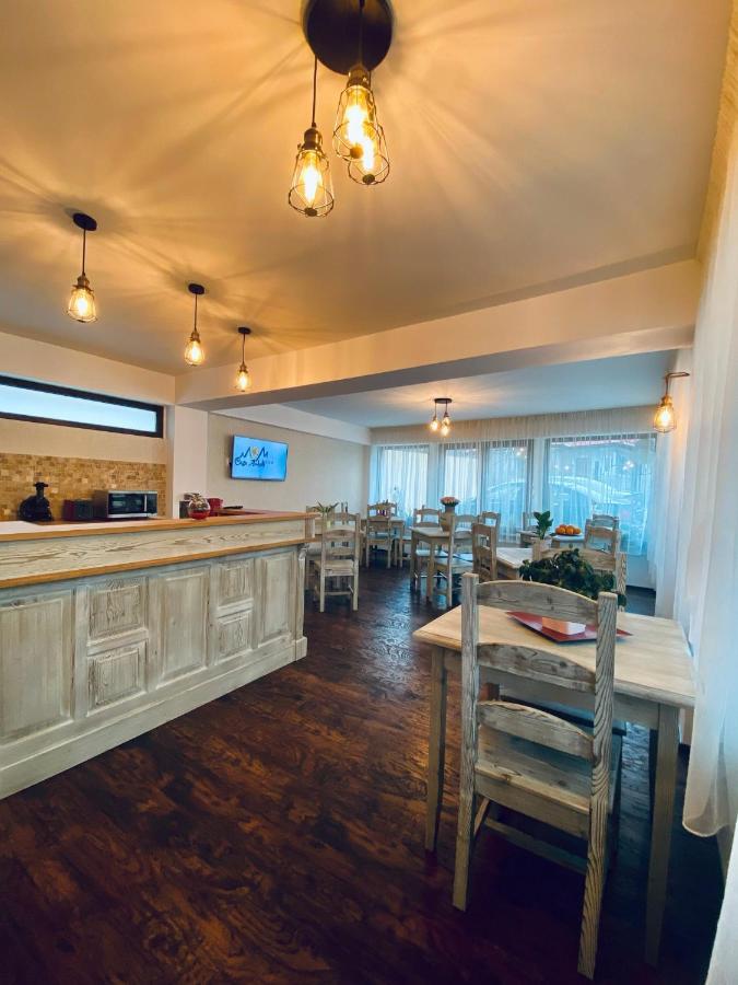 Casa Ankeli Bed and Breakfast Buşteni Buitenkant foto